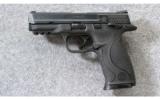 Smith & Wesson ~ M&P 40 with Thumb Safety ~ .40 S&W - 3 of 6