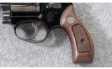 Smith & Wesson ~ Model 38 Bodyguard Airweight ~ .38 Spl. - 3 of 6