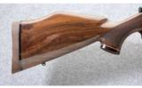 Weatherby ~ Mark V Deluxe Mule Deer Foundation Rifle ~ .300 Wby. Mag. - 2 of 9