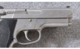 Smith & Wesson ~ Model 4516 ~ .45 acp - 5 of 6