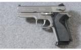 Smith & Wesson ~ Model 4516 ~ .45 acp - 2 of 6
