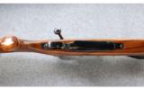 Weatherby ~ Mark V Deluxe ~ .300 Wby. Mag. - 4 of 9