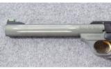 Browning ~ Buckmark ~ .22 LR - 4 of 6
