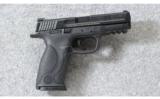 Smith & Wesson ~ M&P40 ~ .40 S&W - 1 of 2