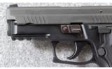SIG Sauer ~ P226 Elite ~ .40 S&W - 4 of 6