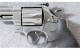 Smith & Wesson ~ 629-6 ~ .44 Mag. - 3 of 7