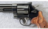 Smith & Wesson ~ Model 29-10 Classic ~ .44 Mag. - 3 of 7