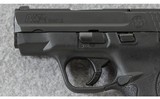 Smith & Wesson ~ M&P Shield 9 with Thumb Safety ~ 9mm Para. - 4 of 7