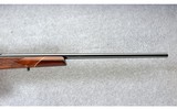 Weatherby ~ Mark V Deluxe ~ .300 Wby. Mag. - 4 of 10