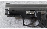SIG Sauer ~ P229 Nitron Compact ~ .40 S&W - 4 of 7