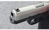 Ruger ~ SR40 Model 03470 ~ .40 S&W - 5 of 7