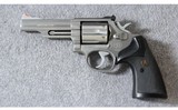 Smith & Wesson ~ Model 66-2 ~ .357 Mag. - 2 of 7