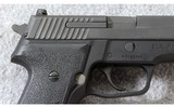 SIG Sauer ~ M11-A1 Compact ~ 9mm Para. - 7 of 7