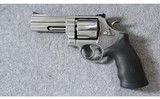 Smith & Wesson ~ Model 610-3 4 In. Fluted ~ 10mm Auto - 2 of 7