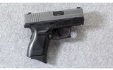 Springfield Armory ~ XD-40 Sub-Compact ~ .40 S&W - 1 of 7