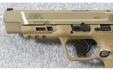 Smith & Wesson ~ M&P40 M2.0 FDE with Thumb Safety~ .40 S&W - 4 of 7