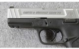 Smith & Wesson ~ SD40 VE ~ .40 S&W - 4 of 7