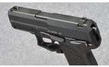Heckler & Koch ~ USP Compact ~ 9 MM Luger - 4 of 5
