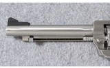 Ruger ~ New Model Single-Six Convertible Model 00625 ~ .22 LR / .22 Mag. - 4 of 7