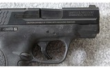 Smith & Wesson ~ M&P 9 Shield w/ Thumb Safety ~ 9mm Para. - 6 of 7