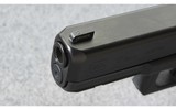 Glock ~ G17 Gen5 with AmeriGlo Night Sights ~ 9mm Parabellum - 6 of 8