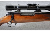 Weatherby ~ Mark V Deluxe ~ .300 Wby. Mag. - 3 of 10