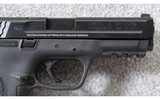 Smith & Wesson ~ M&P 9 ~ 9mm Para. - 6 of 7