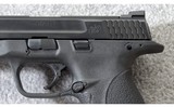 Smith & Wesson ~ M&P 9 ~ 9mm Para. - 3 of 7