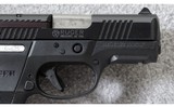 Ruger ~ SR40c Model 03477 ~ .40 S&W - 6 of 7