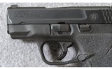 Smith & Wesson ~ M&P 9 Shield ~ 9mm Para. - 4 of 7