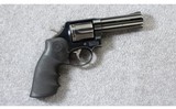 Smith & Wesson ~ Model 581 ~ .357 Mag. - 1 of 7