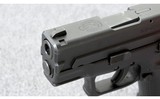 Springfield Armory ~ XD-9 Sub Compact ~ 9mm Para. - 5 of 7