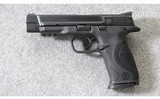 Smith & Wesson ~ M&P40 Pro Series ~ .40 S&W - 2 of 7