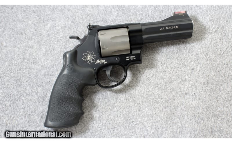 Smith And Wesson ~ Model 329 Pd Airlite ~ 44 Magnum 5858