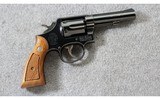 Smith & Wesson ~ Model 10-6 ~ .38 Spl. - 1 of 7