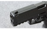 Heckler & Koch ~ VP9 ~ 9mm Para. - 5 of 7