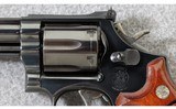 Smith & Wesson ~ 586 ~ .357 Magnum - 3 of 7