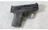 Smith & Wesson ~ M&P 9 Shield with Thumb Safety ~ 9mm Para. - 1 of 7