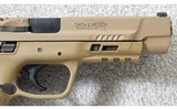 Smith & Wesson ~ M&P 9 M2.0 FDE ~ 9mm Para. - 6 of 7