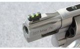 Smith & Wesson ~ Performance Center 686-8 Plus ~ .357 Mag. - 5 of 7