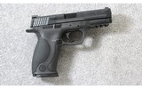 Smith & Wesson ~ M&P 9 ~ 9mm Para. - 1 of 7
