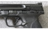 Smith & Wesson ~ M&P9 M2.0 with Thumb Safety ~ 9mm Para. - 3 of 7