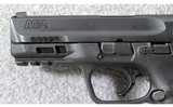 Smith & Wesson ~ M&P9 M2.0 Compact with Thumb Safety ~ 9mm Para. - 4 of 7