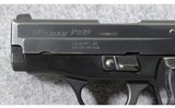 Sig Sauer ~ P239 Nitron Compact ~ .40 S&W - 4 of 7