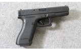 Glock ~ G17 Gen 2 ~ 9mm Parabellum - 1 of 7
