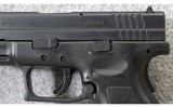 Springfield Armory ~ XD 40 Sub-Compact ~ .40 S&W - 3 of 7