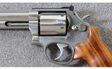 Smith & Wesson ~ 686-6 ~ .357 Magnum - 3 of 7