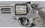Smith & Wesson ~ Model 629-6 ~ .44 Magnum - 3 of 7