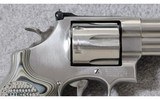 Smith & Wesson ~ Model 629-6 ~ .44 Magnum - 7 of 7