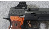 Sig Sauer ~ P320 AXG Classic with Holosun SCS 320-GR ~ 9mm Para. - 7 of 7
